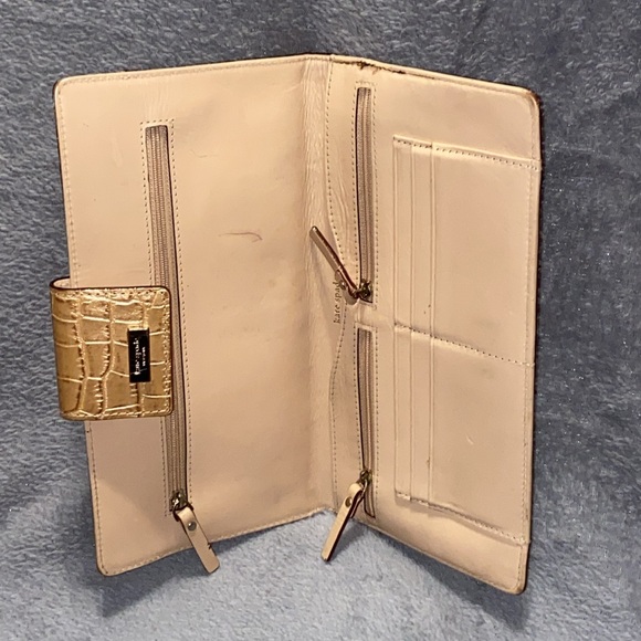 Kate Spade Gold Croc Skin Cashmere Long Clutch Snap Wallet EUC - Picture 5 of 12